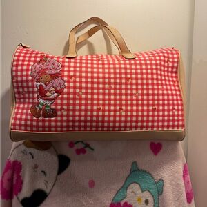 Strawberry Shortcake Duffel Travel Tote Bag NWT red pink